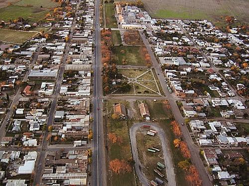 Guerrico: un pueblo forjado por el ferrocarril y la inmigración