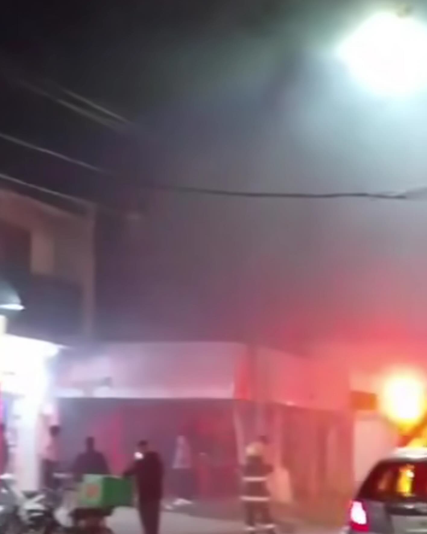 Incendio de Automóvil en Garage Provoca Evacuación de Habitantes en Pergamino