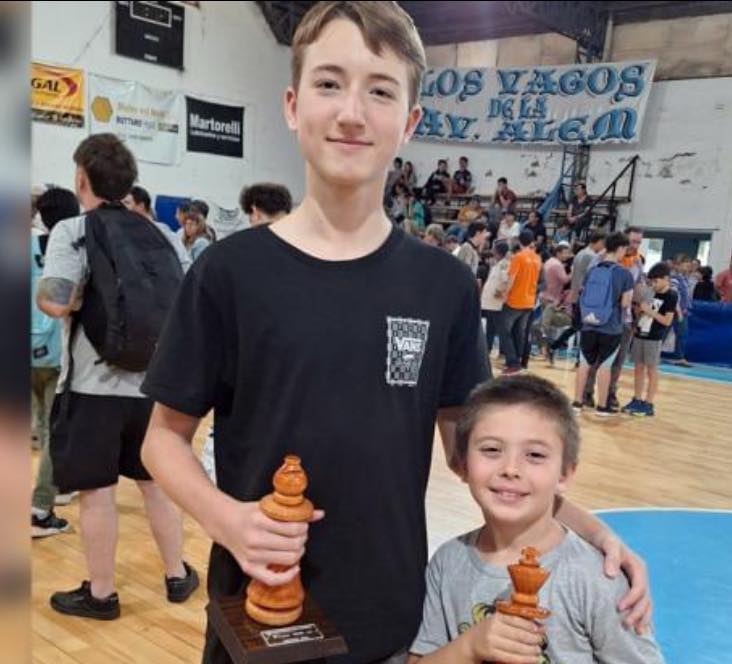 Tomás Casquero y Santiago Ozafran presentes en el Prix Provincial de Ajedrez