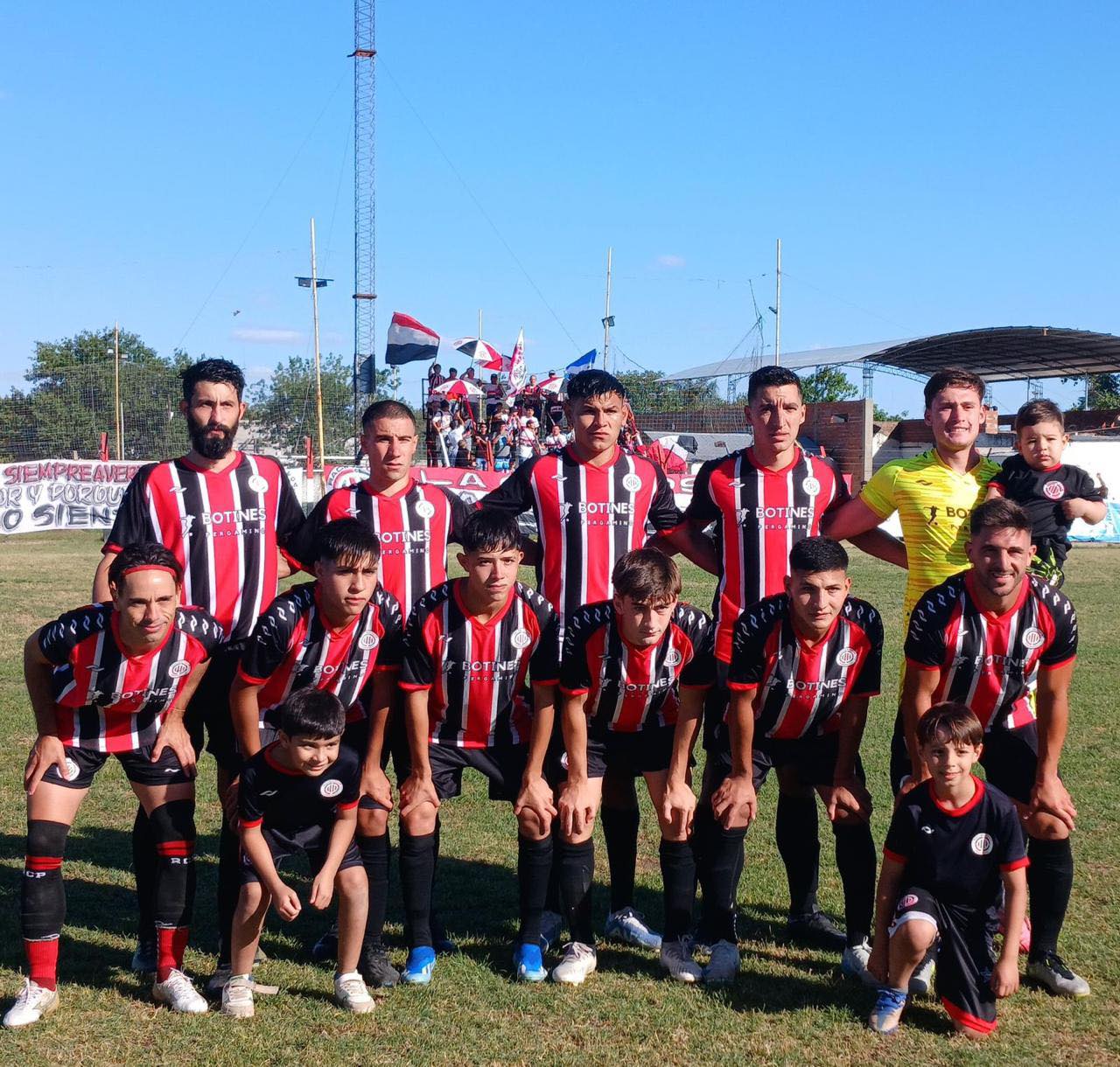 Racing perdió con Defensores de Salto y  se despidió del Torneo Regional Amateur