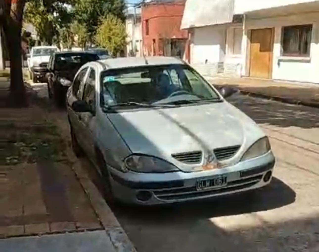 Robo de Auto en Pergamino: Se buscan pistas sobre un Megane 1.6