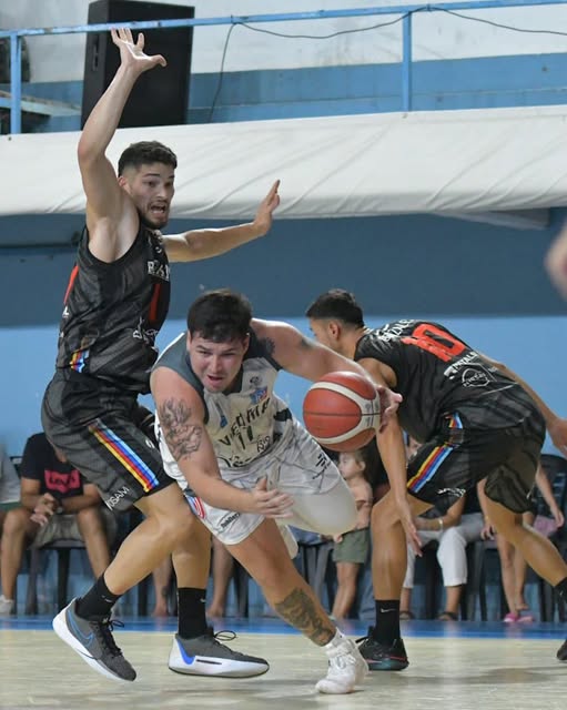 Durísima derrota de Pergamino  Básquet de local ante Viedma