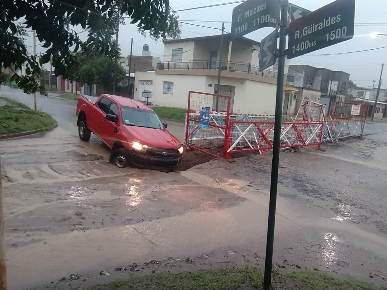 Accidente Evitable en Pergamino: La Falta de Señalización Causa Problemas en las Calles