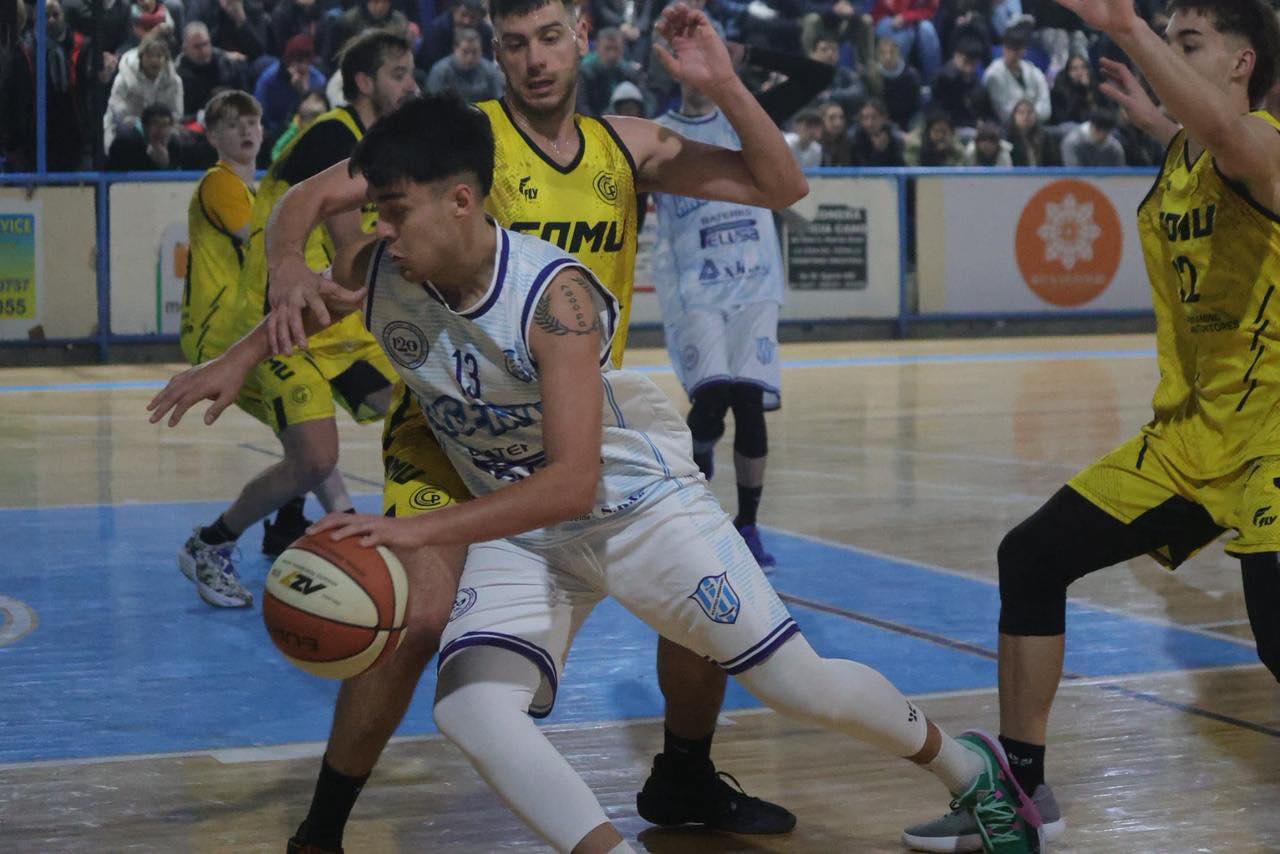 Argentino, multicampeón del básquet local, se quedó con  el Torneo Súper 4 de la APB