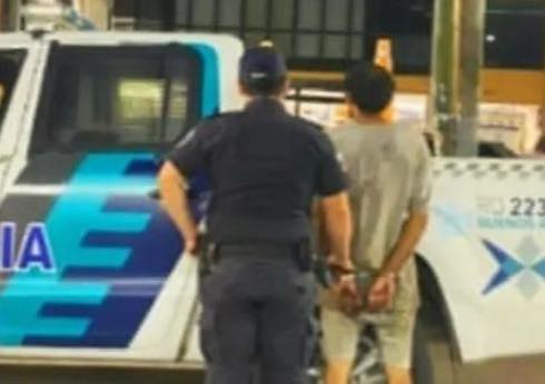 Aprehendieron a un hombre  que agredió a personal policial