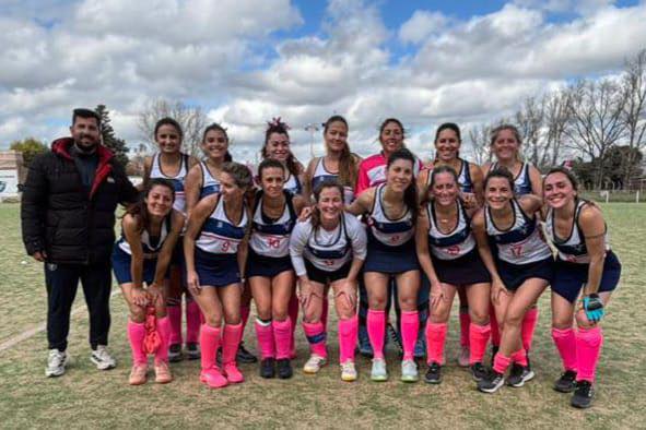 Triunfo de Viajantes en Intermedia de Hockey