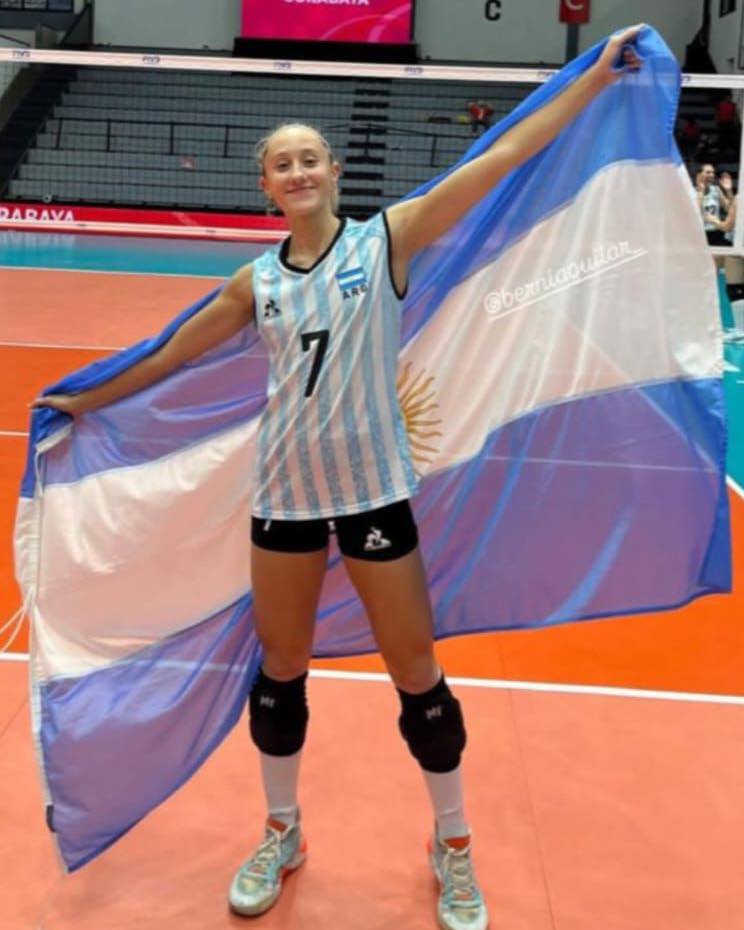 Histórica participación de Bernardita  Aguilar en el Mundial de Vóley U-21