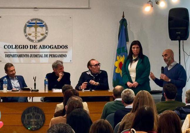Comenzó en Pergamino  un curso de capacitación  sobre juicios por jurados