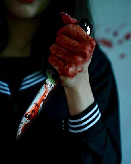 Noche sangrienta en Peña:  una mujer atacó con un  cuchillo a su ex pareja