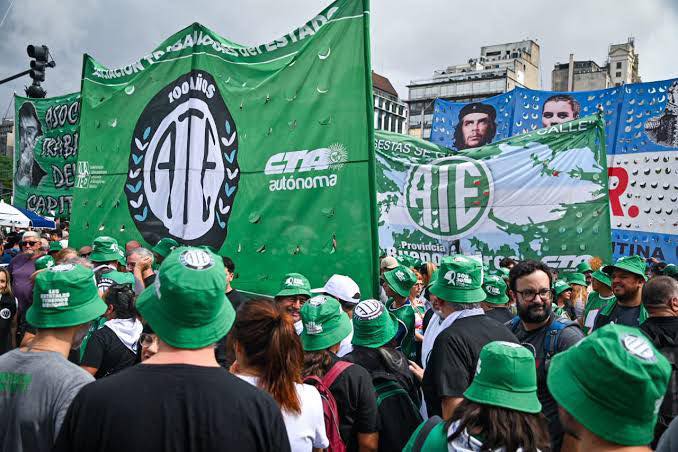 ATE Pergamino adhiere  al paro nacional  del este miércoles