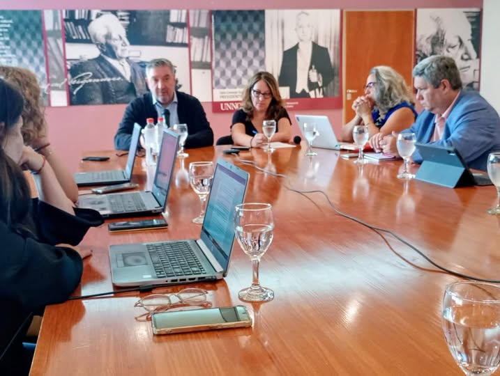 Tamarit: 'Debemos reflexionar  sobre el deterioro que está  sufriendo el sistema universitario'