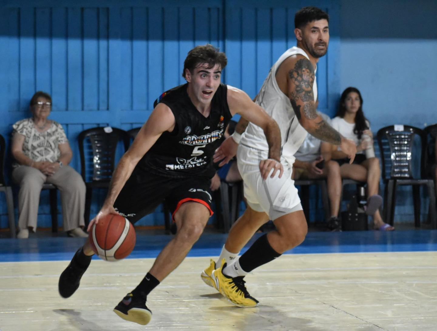 Pergamino Básquet visita esta  noche a Provincial de Rosario