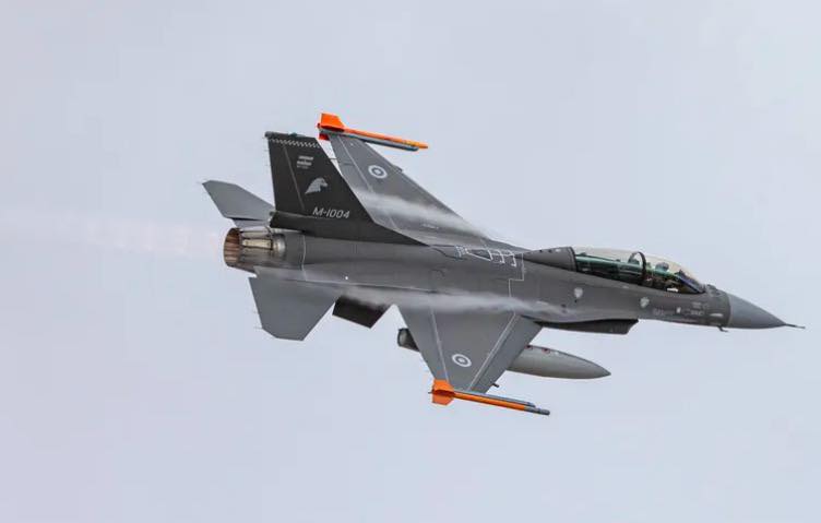Llegan los primeros F-16: así  Será el primer vuelo previo a la  presentación de este domingo