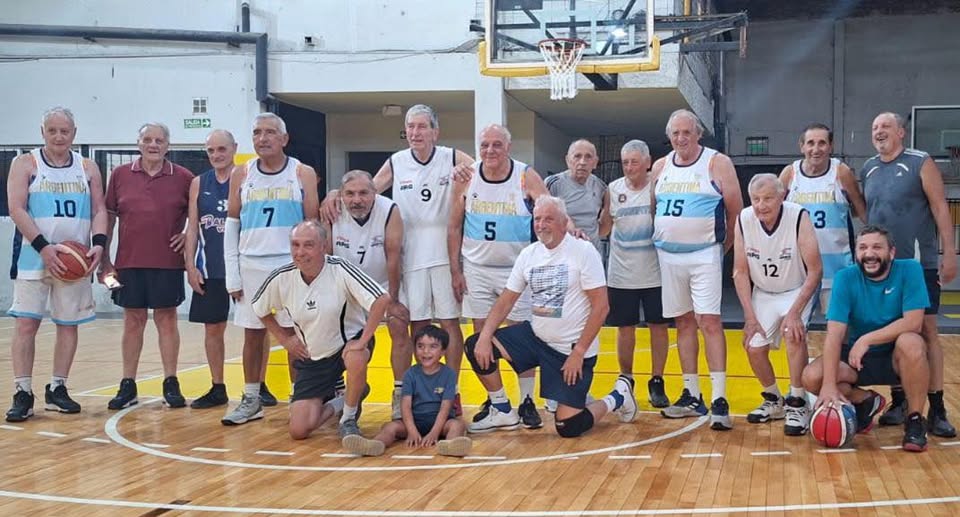El maxibásquet +80 dejó su huella en Pergamino