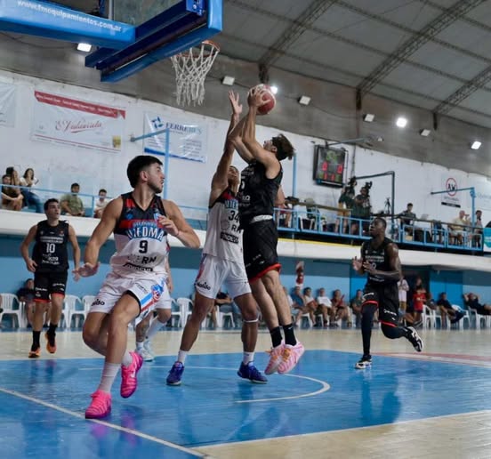 Esta noche puede ser la noche:  Pergamino Básquet busca  cortar la mala racha ante Unión