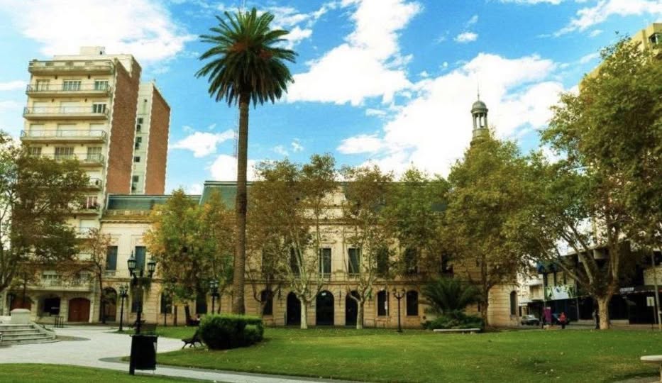 El Gobierno presentó una plataforma para denunciar tasas municipales