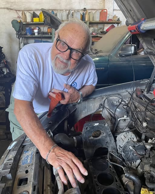 ¿Qué es de la vida de Armando Juan Sincini?