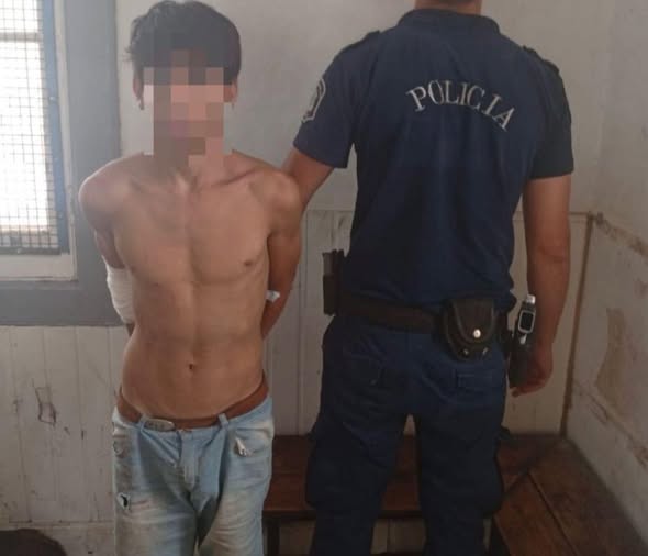 Intento de robo de cables, persecución por los techos y un joven aprehendido