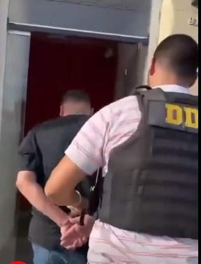 La DDI interceptó una camioneta con pedido de secuestro por robo y aprehendió a su conductor