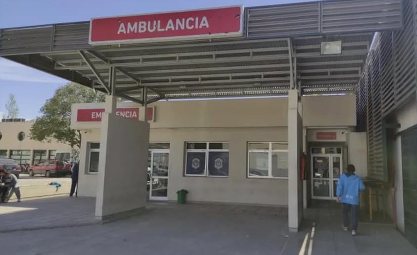 Un fuerte operativo sanitario y de seguridad se desplegó durante la tarde del sábado en la zona norte de Pergamino luego de que un niño menor de edad sufriera un grave accidente mientras circulaba en bicicleta a pocos metros de su vivienda.