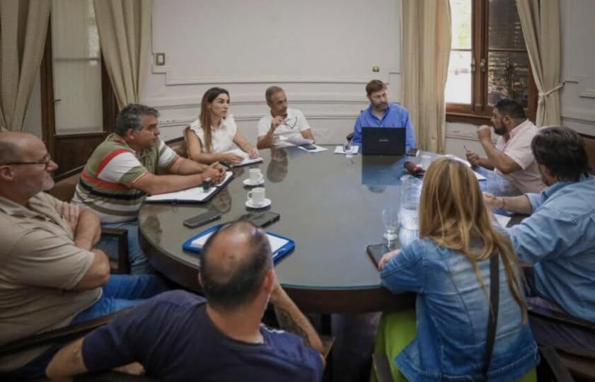 Rechazan oferta salarial en la paritaria municipal de Pergamino; gremios piden una propuesta superior