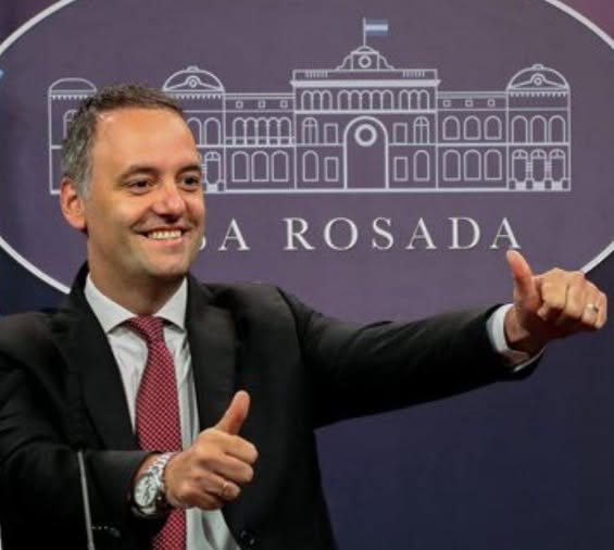 Las supuestas prestamistas de Adorni negaron conocerlo