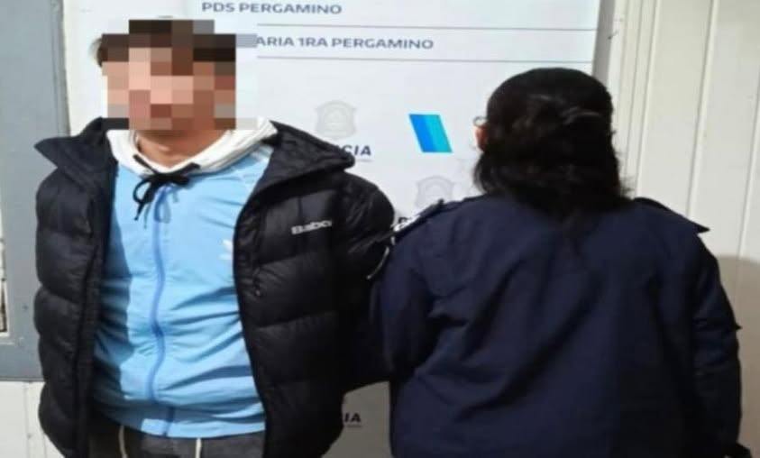 Furia en la madrugada: hostigó a su ex y atacó patrulleros a ladrillazos