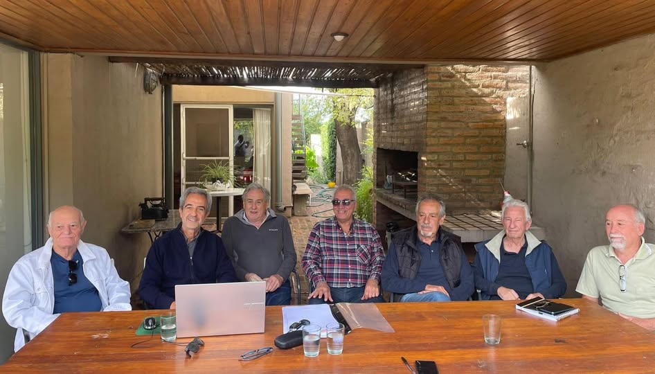 Arquitectos advierten sobre  intervenciones 'de alto impacto'  en la Peatonal y Plaza 25 de Mayo