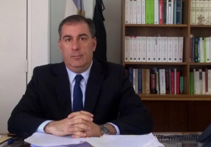 Condenan a médico por defraudar a su hermano y socios en una operatoria sobre el viejo Hospital Ferroviario