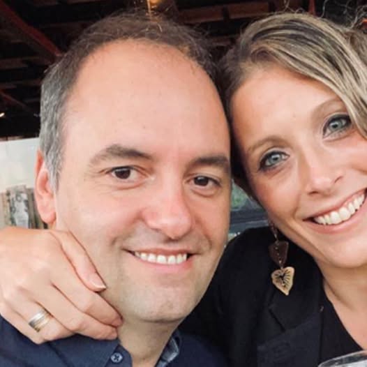 Ordenaron levantar el secreto fiscal de Manuel Adorni y su esposa ante Arba