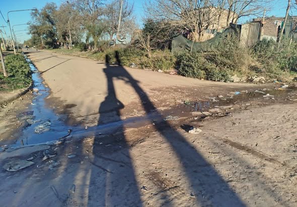 Tupac Amaru reclama atención: un barrio pequeño con necesidades grandes