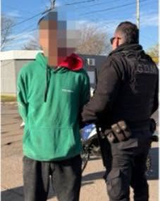 Detuvieron a un joven con pedido de captura vigente en la vía pública
