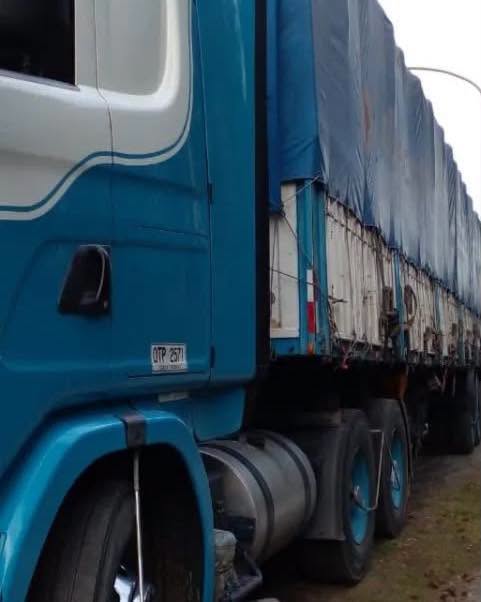 Robaron a un camionero tras un forcejeo en la colectora de la Ruta 8