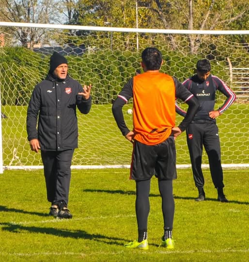 Douglas cierra la fase regular ante su gente y ya piensa en la Zona Campeonato
